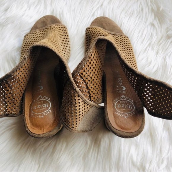 Jeffrey Campbell // Quebec Peep Toe Bootie - Picture 3 of 8